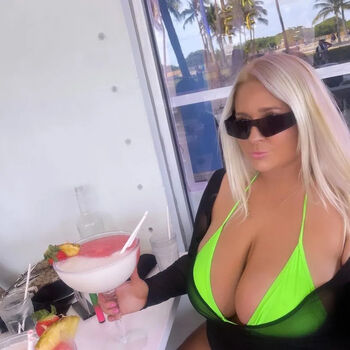 Full leaked Hannah b private photo