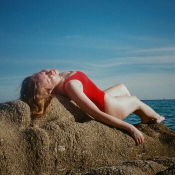 Hannah Einbinder