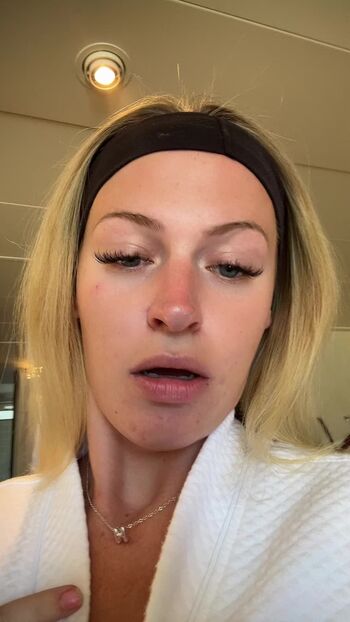 Full leaked Hannah grace private photo