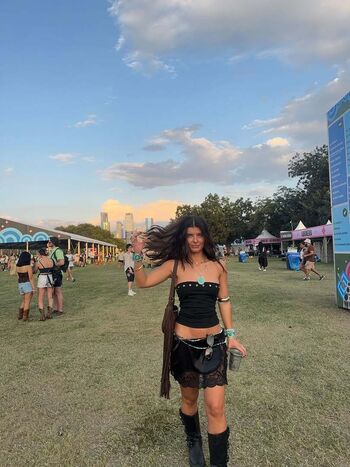 Full leaked Hannah schlenker page private onlyfans photo