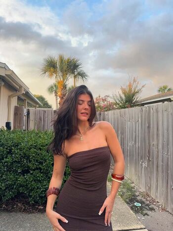 Full leaked Hannah schlenker page private onlyfans photo