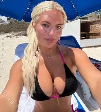 Full leaked Hannah white page private photo