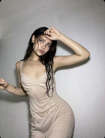 Full leaked Hannahkae private photo