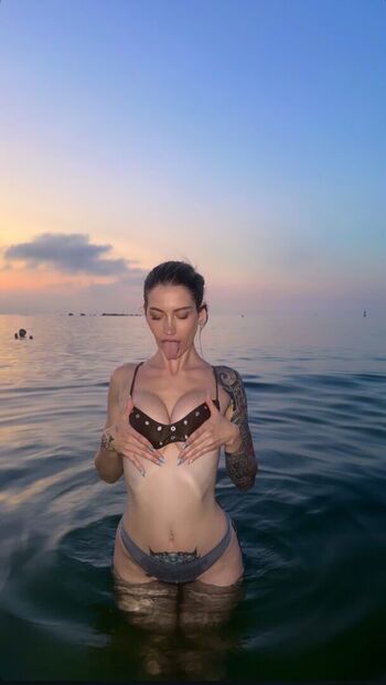 Full leaked Hannamindset private photo