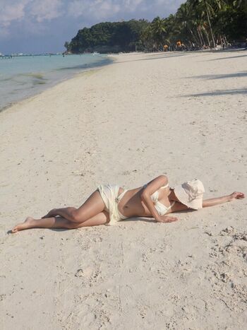 Full leaked Hannielyn angulo page private photo
