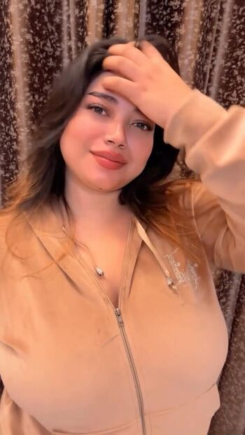 Full leaked Hanswahini private photo