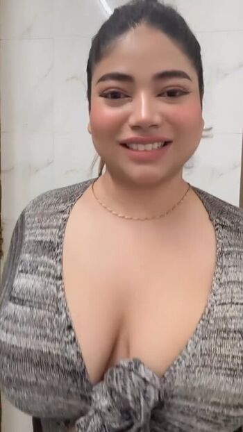 Full leaked Hanswahini private photo