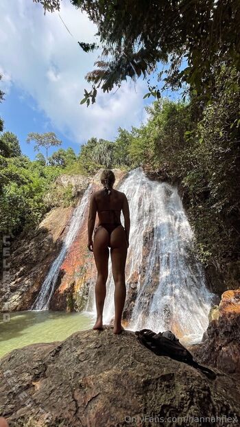 Full leaked Happyluna private photo