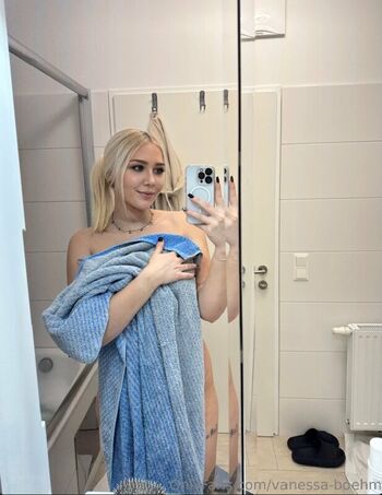 Full leaked Happynuudl private photo