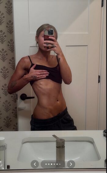 Full leaked Harley hendry private photo