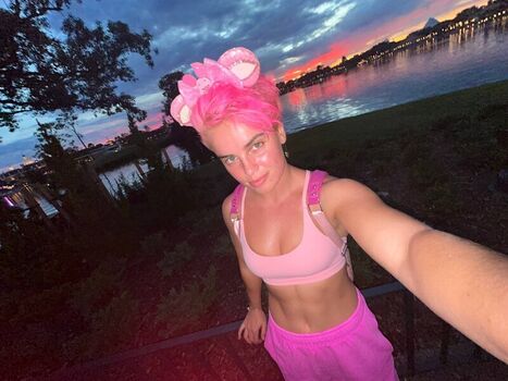 Full leaked Harley hudson private photo