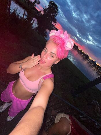 Full leaked Harley hudson private photo