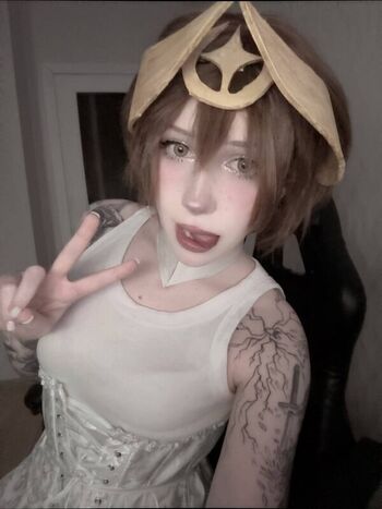 Full leaked Harutany page private photo
