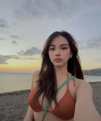 Full leaked Hashkiwi private photo