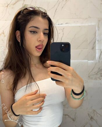 Full leaked Hastijuneee private photo