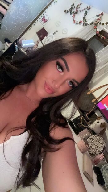 Hayley D