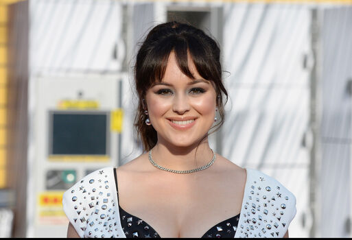 Hayley Orrantia