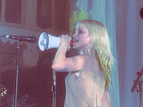 Full leaked Hayley williams page private photo