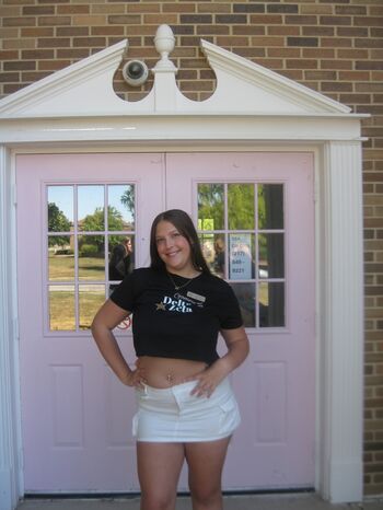 Full leaked Hayley private photo