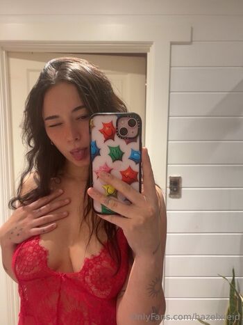 Full leaked Hazelxreid private photo