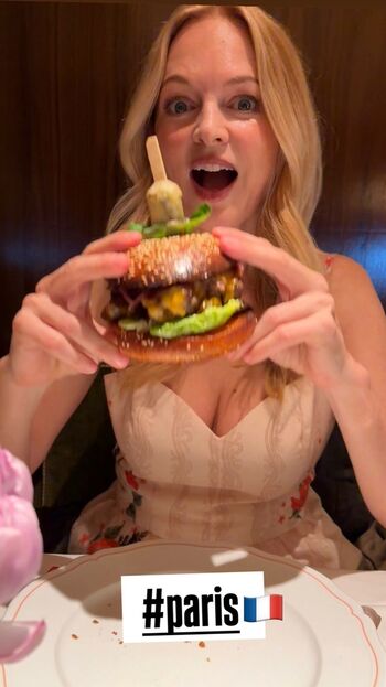 Full leaked Heather graham private photo