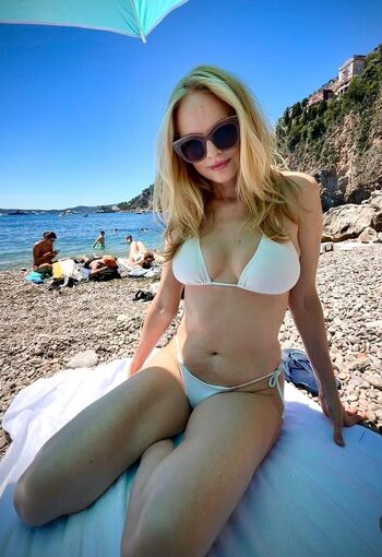 Full leaked Heather graham private photo