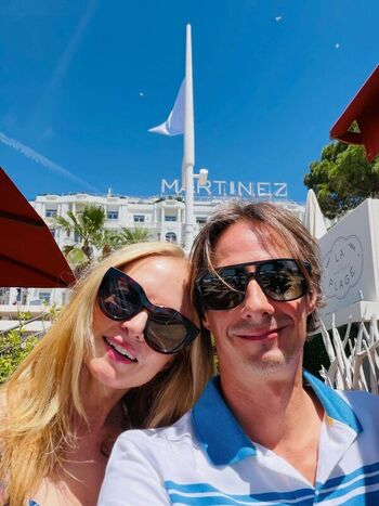 Full leaked Heather graham private photo