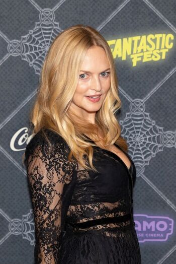 Full leaked Heather graham private photo