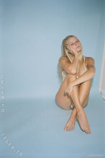 Full leaked Heavemly page private photo