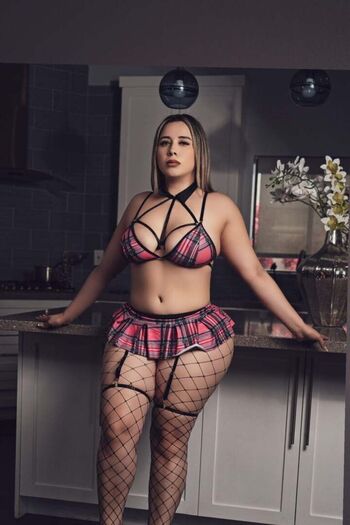 Full leaked Heavenlyhazel private photo