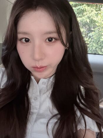 Full leaked Heejin private photo