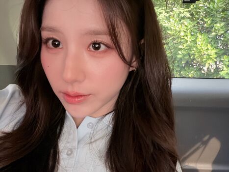 Full leaked Heejin private photo