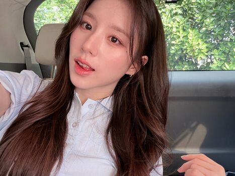 Full leaked Heejin private photo