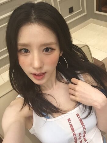 HeeJin
