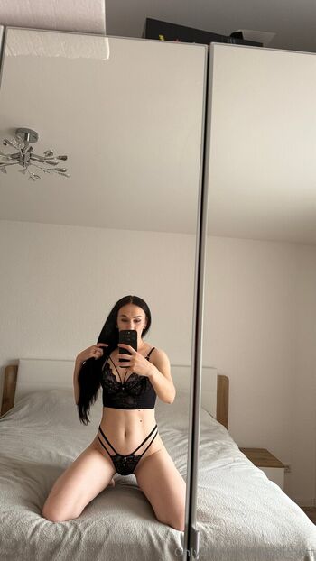 Full leaked Heidi hott private photo