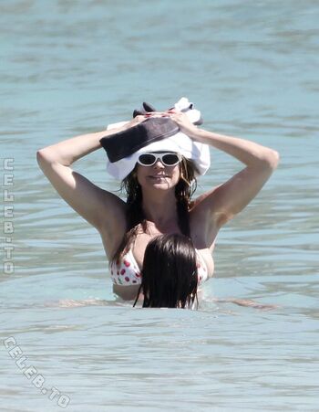 Full leaked Heidi klum  page private photo