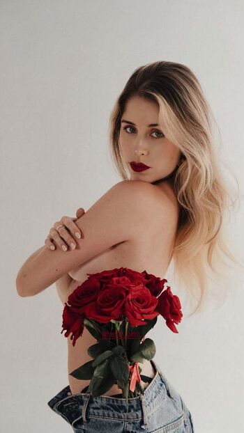 Full leaked Heidy pino  page private photo