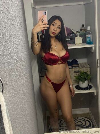 Full leaked Heily private photo