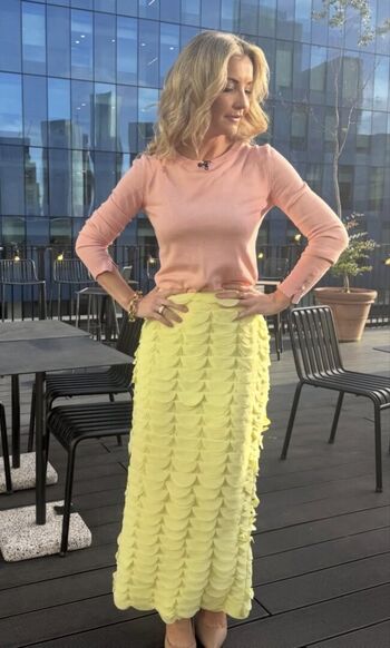 Full leaked Helen skelton private photo