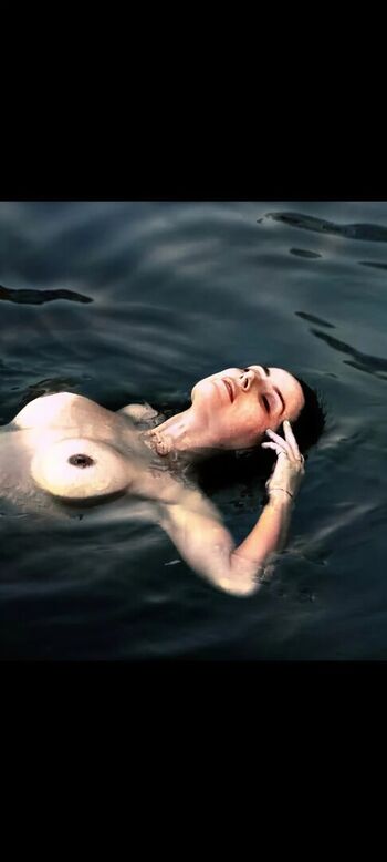 Full leaked Helena coelho page private photo