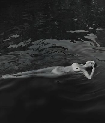 Full leaked Helena coelho page private photo