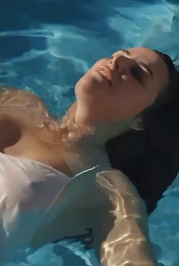 Full leaked Helena coelho private photo