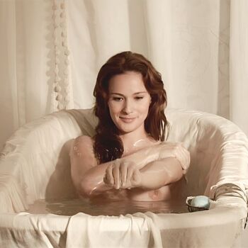 Full leaked Helena costa private photo