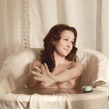 Full leaked Helena costa private photo