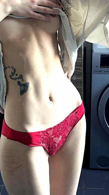 Full leaked Helena raye private photo