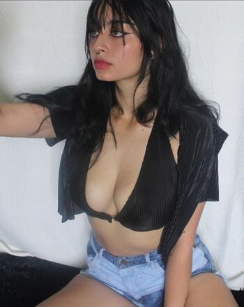 helldaughterofficial1