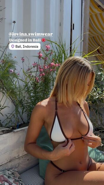 Full leaked Hello iris page private photo