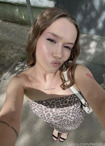 Full leaked Hellokate private photo