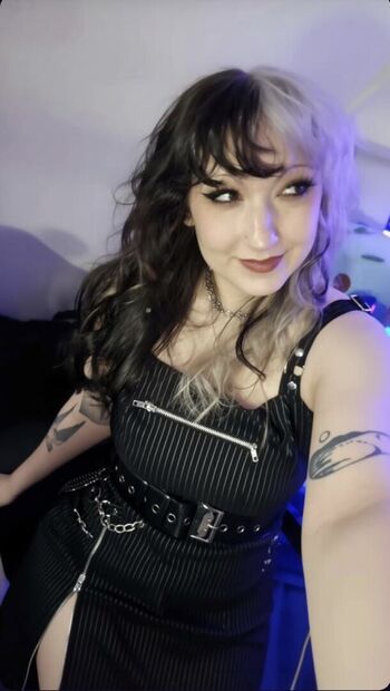 Full leaked Helloneptune private photo