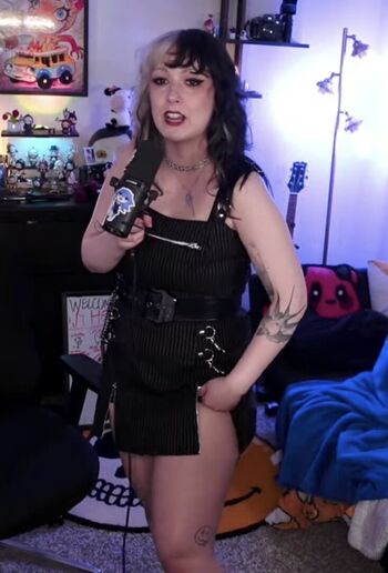 Full leaked Helloneptune private photo